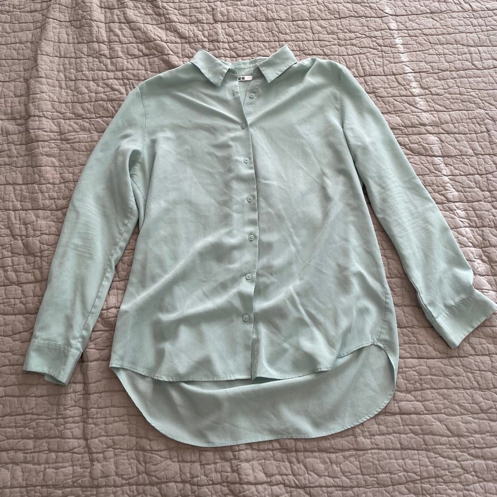 Uniqlo Rayon Blouse